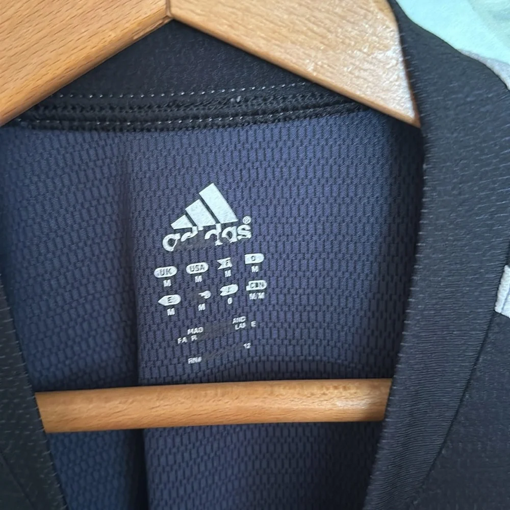 adidas excellent chest
